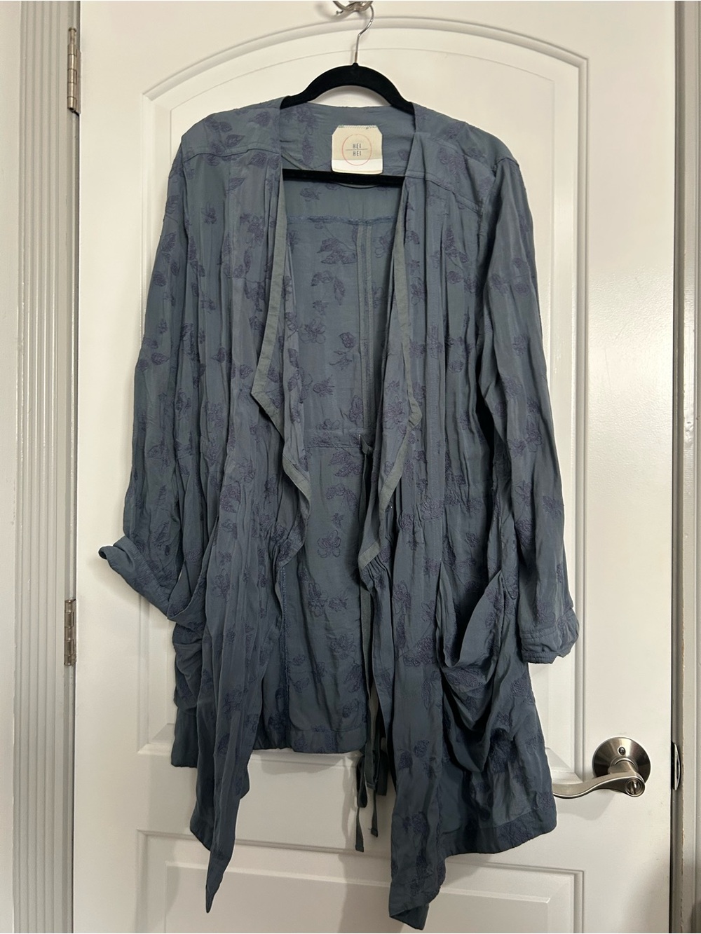 Anthropologie Hei Hei Melita Floral Embroidered Kimono Cardigan size L boho fall